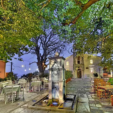 Zina In Pelion * Áyios Dhimítrios